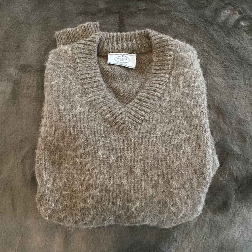 Prada gray v-neck alpaca sweater size 50